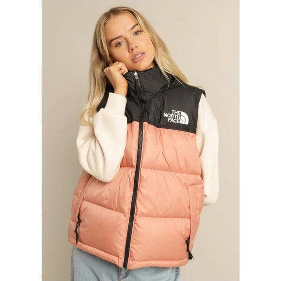 The North Face Women's Nuptse Pink & Black 700 Fill Puffer Vest Size Medium - Picture 4 of 12